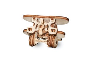 ЭВА: САМОЛЕТ